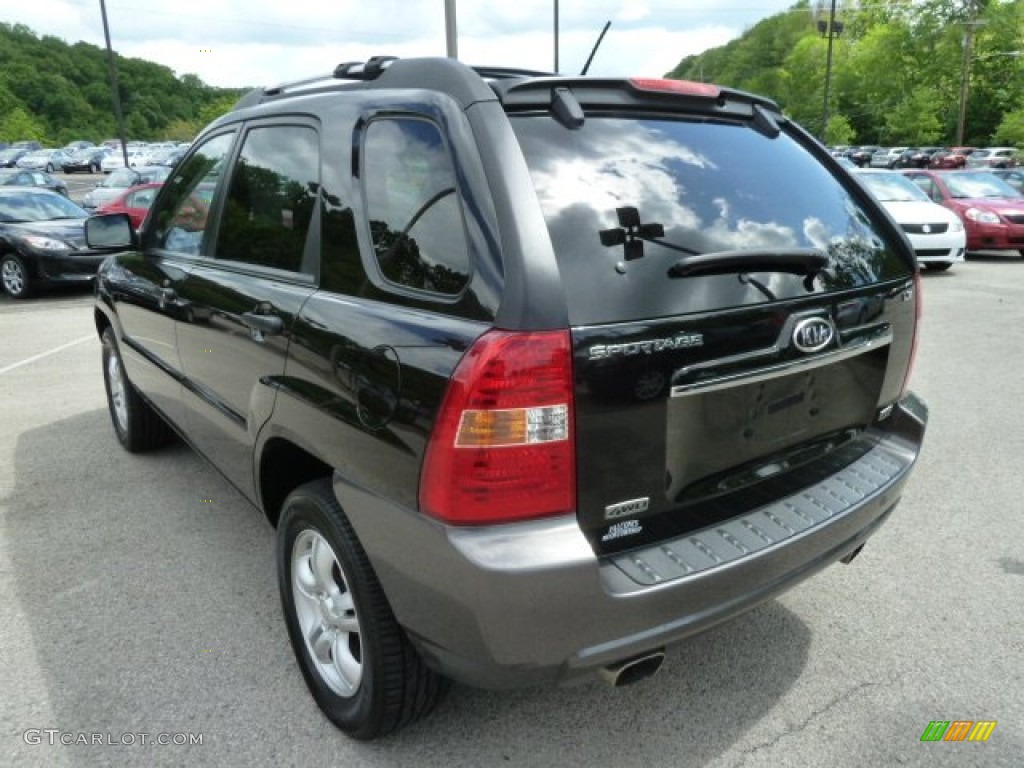 2008 Sportage LX V6 4x4 - Black Cherry Metallic / Black photo #5