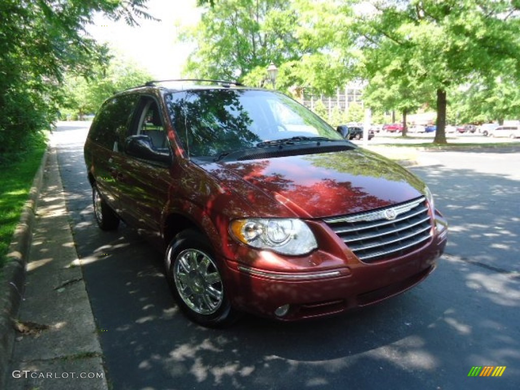 2007 Town & Country Limited - Cognac Crystal Pearl / Dark Khaki/Light Graystone photo #1