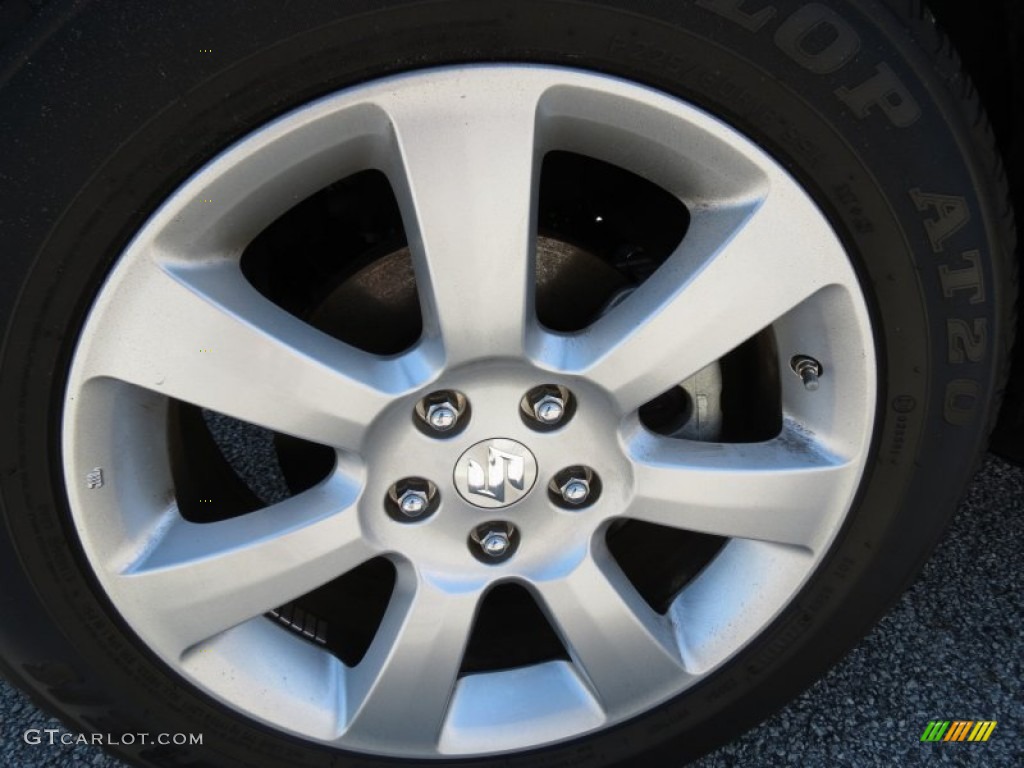 2012 Suzuki Grand Vitara Limited Wheel Photo #65044030