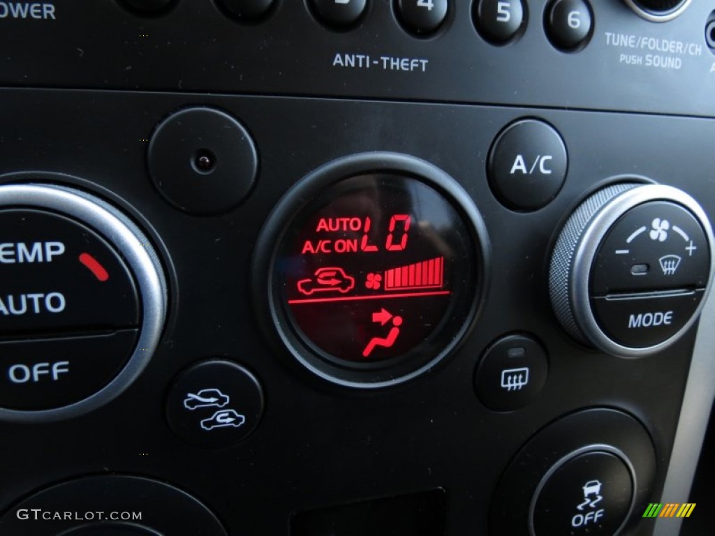 2012 Suzuki Grand Vitara Limited Controls Photo #65044159