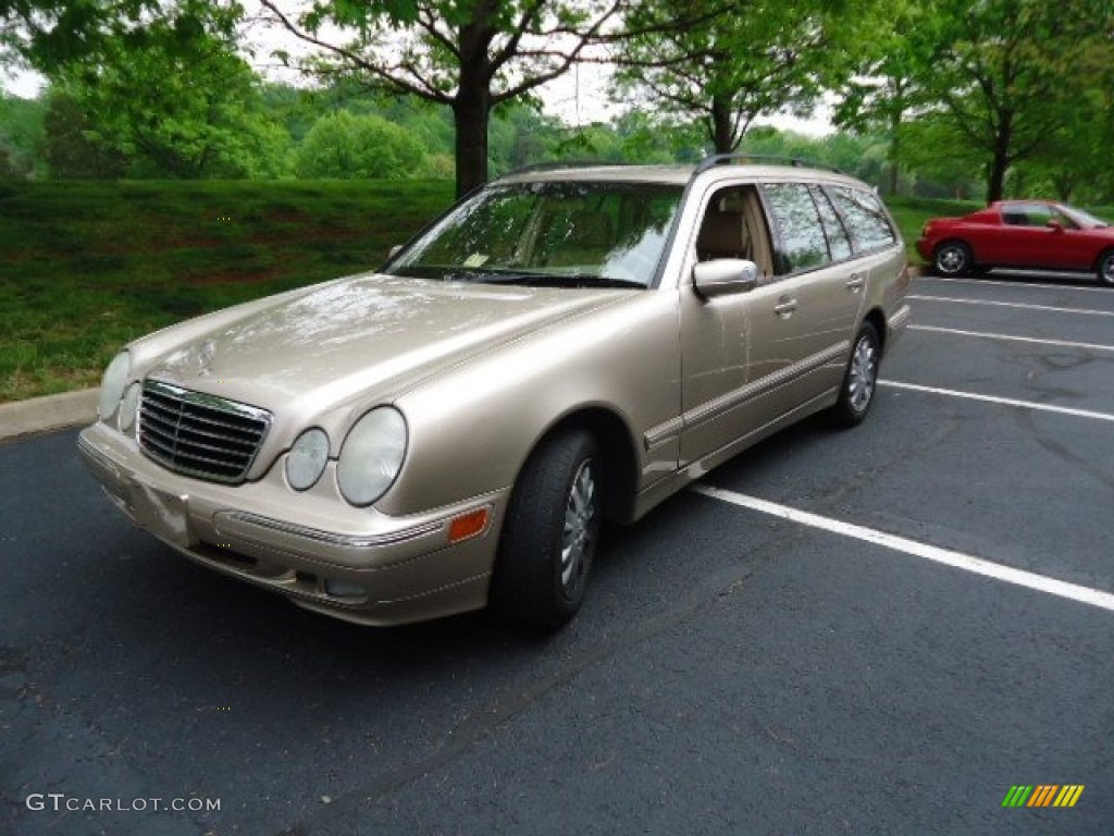 2001 Mercedes-Benz E 320 Wagon Exterior Photos
