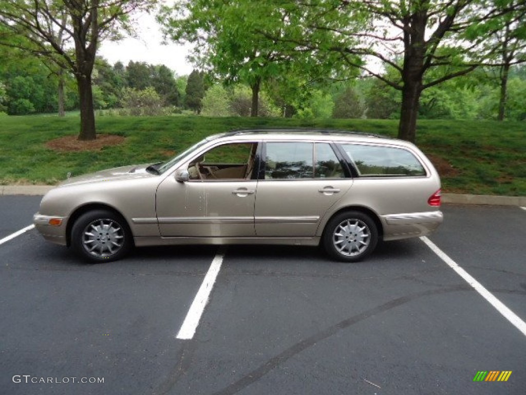 Desert Silver Metallic 2001 Mercedes-Benz E 320 Wagon Exterior Photo #65046812