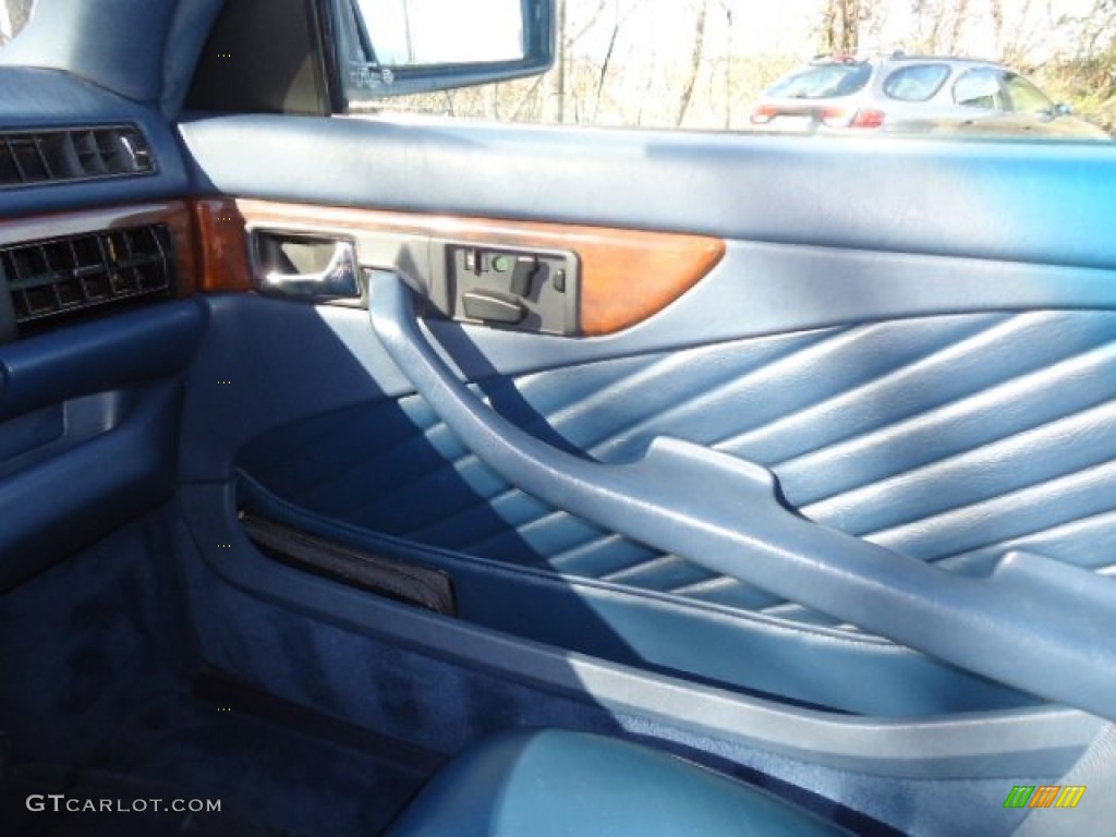 1989 Mercedes-Benz S Class 560 SEC Coupe Door Panel Photos