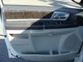 Stone White - Grand Caravan SXT Photo No. 8