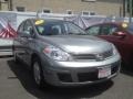 Magnetic Gray - Versa 1.8 SL Hatchback Photo No. 2