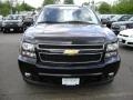 Black - Suburban LT 4x4 Photo No. 2