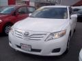 Super White - Camry LE Photo No. 3