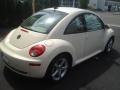 2010 Harvest Moon Beige Volkswagen New Beetle 2.5 Coupe  photo #8