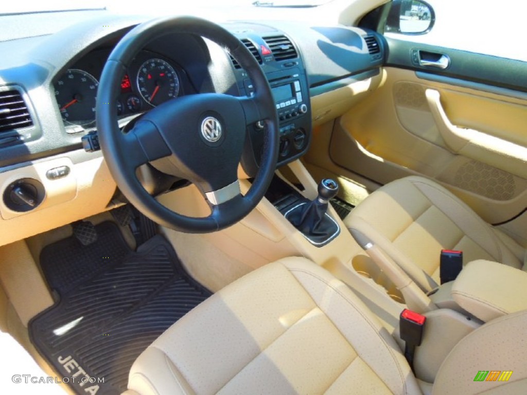 Pure Beige Interior 2009 Volkswagen Jetta SE SportWagen Photo #65066885