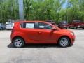 Inferno Orange Metallic - Sonic LT Hatch Photo No. 4