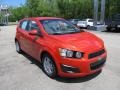 Inferno Orange Metallic - Sonic LT Hatch Photo No. 5