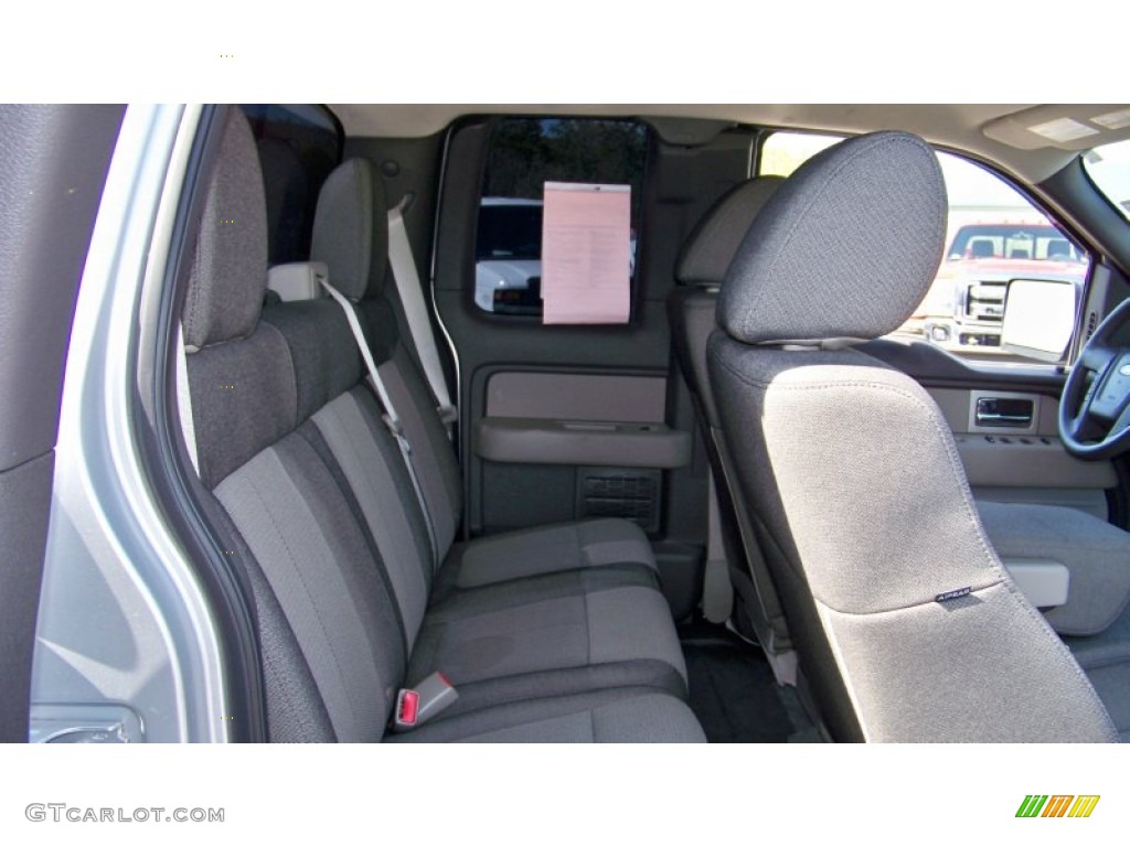 2010 F150 STX SuperCab 4x4 - Ingot Silver Metallic / Medium Stone photo #18
