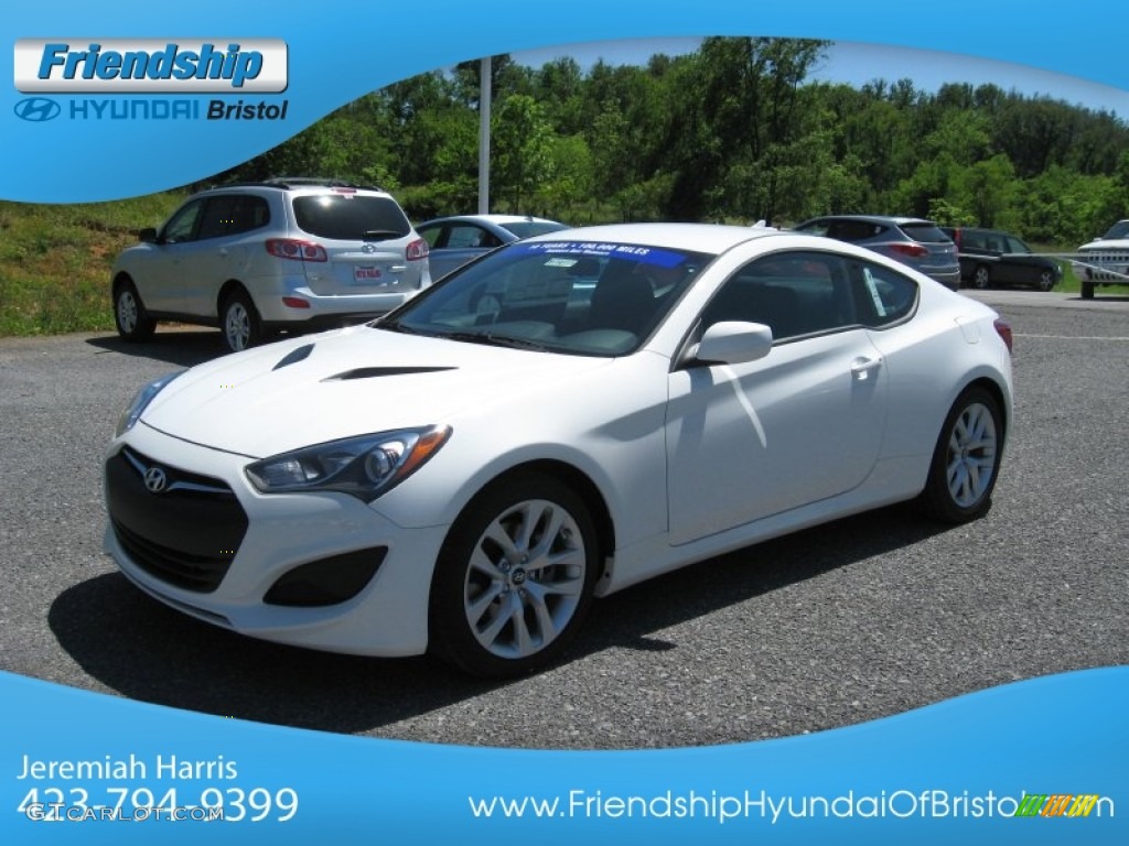 2013 Genesis Coupe 2.0T - Monaco White / Black Cloth photo #3