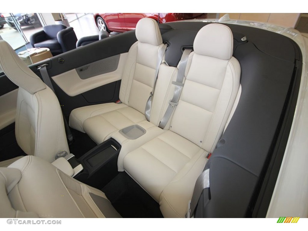 2012 Volvo C70 T5 Rear Seat Photo #65072351