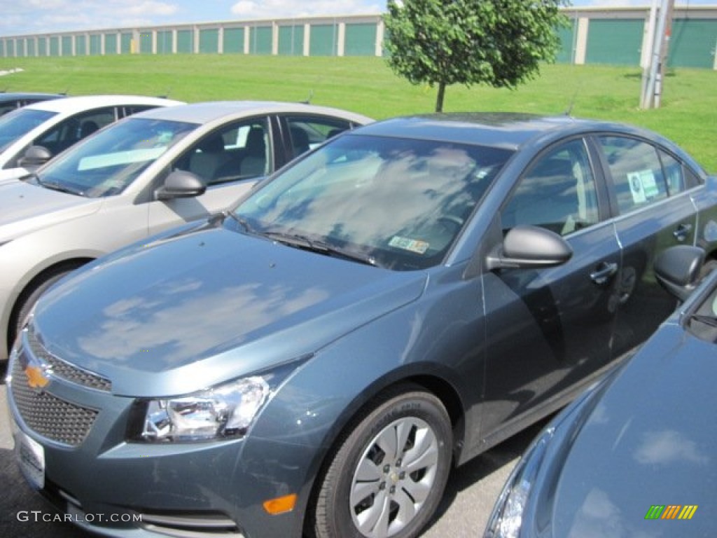 Blue Granite Metallic Chevrolet Cruze