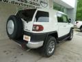 Iceberg White - FJ Cruiser 4WD Photo No. 2