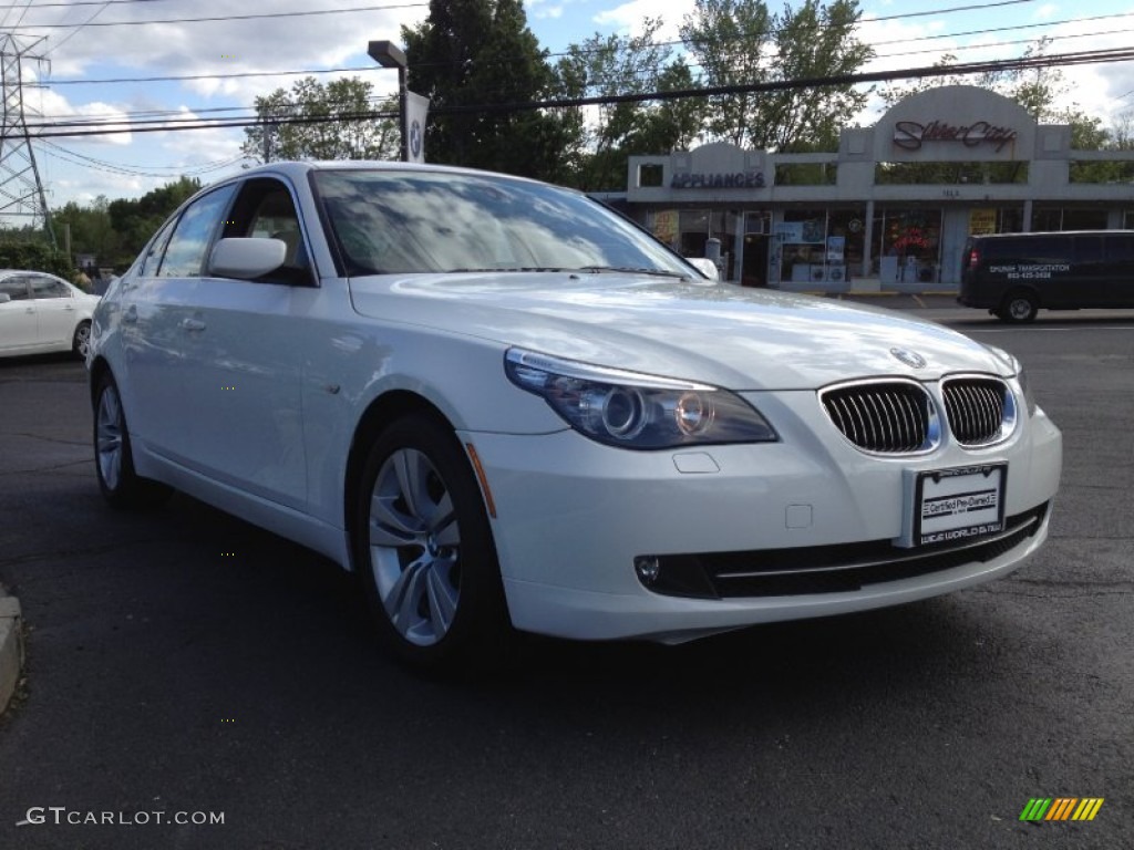 2009 5 Series 528i Sedan - Alpine White / Cream Beige photo #3