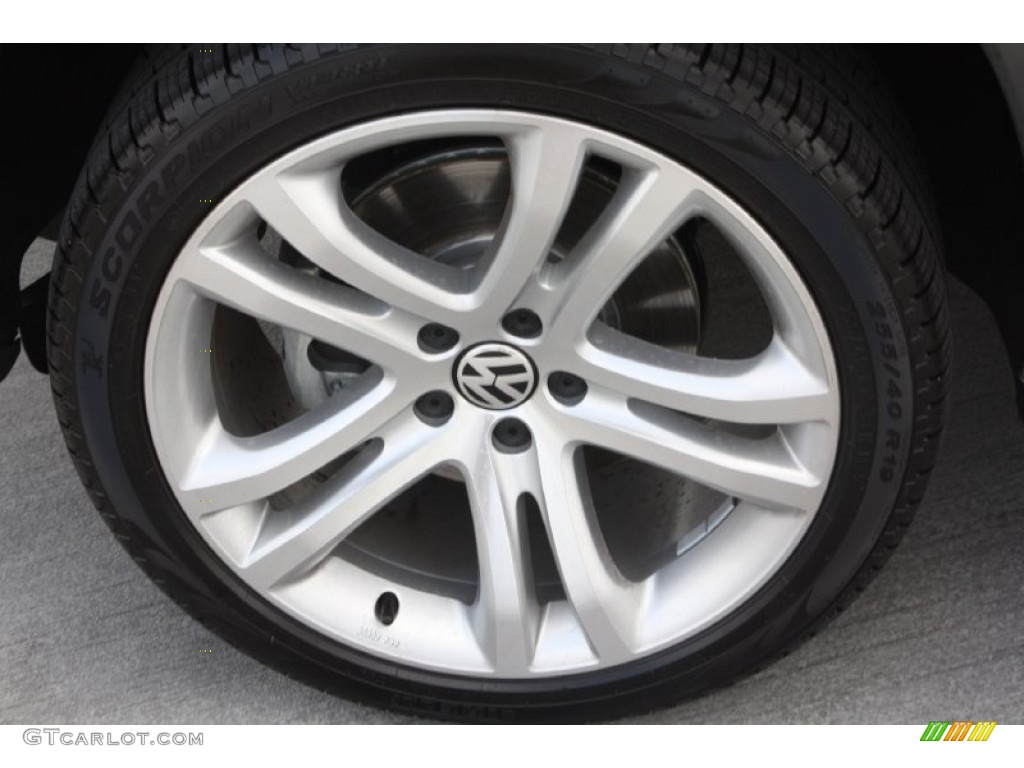 2012 Tiguan SEL - Deep Black Metallic / Beige photo #4