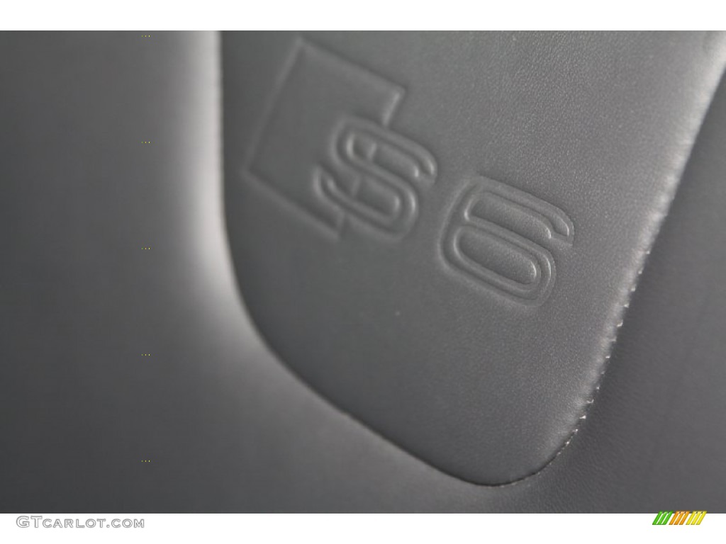 2011 Audi S6 5.2 FSI quattro Sedan Marks and Logos Photo #65080955
