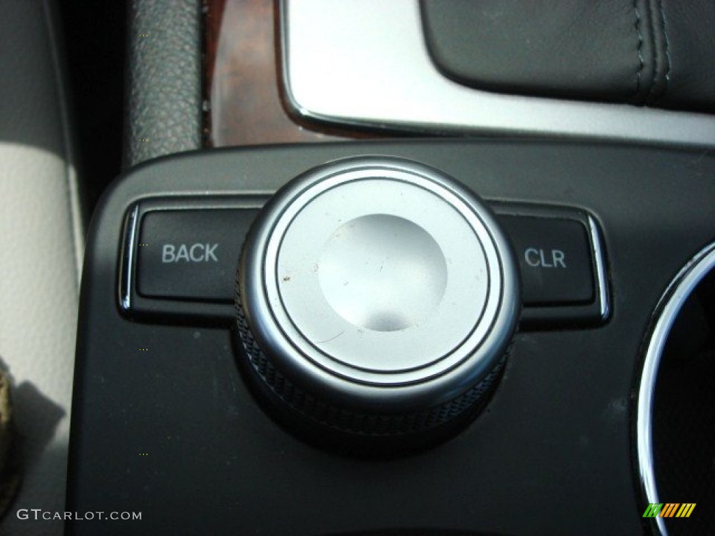 2010 Mercedes-Benz C 300 Sport Controls Photo #65086502