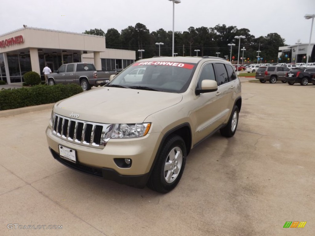 2012 Grand Cherokee Laredo - White Gold Metallic / Black photo #1