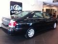 Black - Camry LE Photo No. 2