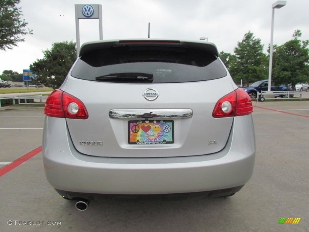 2011 Rogue SV - Silver Ice Metallic / Black photo #4