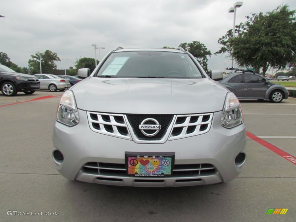 2011 Rogue SV - Silver Ice Metallic / Black photo #8