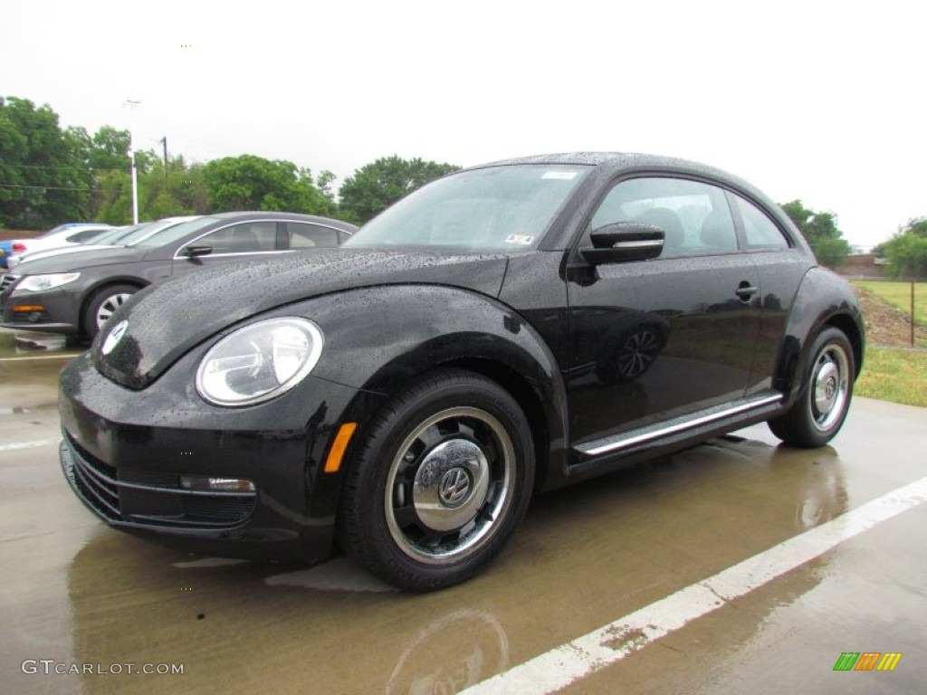 Black Volkswagen Beetle