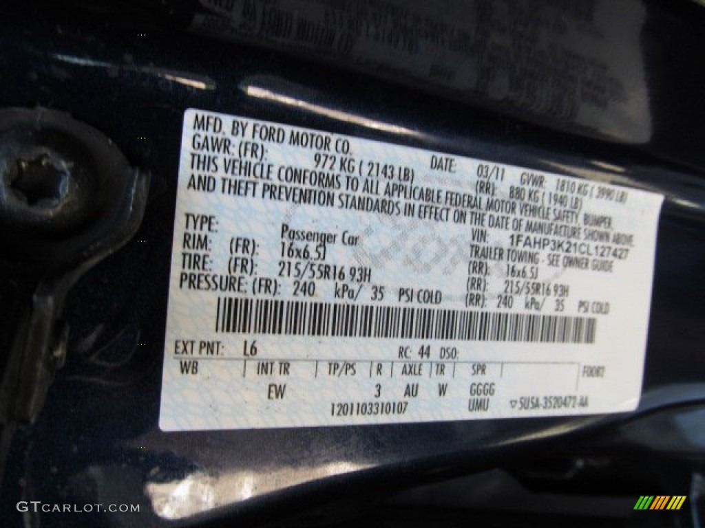 2012 Focus SE 5-Door - Kona Blue Metallic / Charcoal Black photo #24
