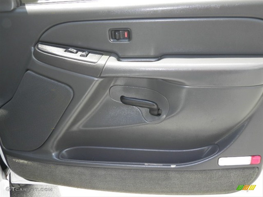 2005 Chevrolet Silverado 2500HD LS Crew Cab Dark Charcoal Door Panel Photo #65097112