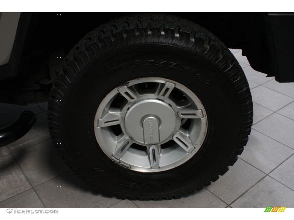 2003 Hummer H2 SUV Wheel Photo #65098203