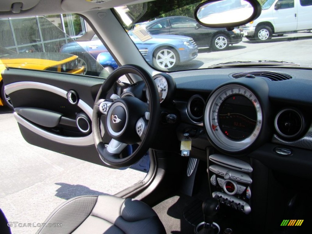 2007 Cooper S Hardtop - Lightning Blue Metallic / Grey/Carbon Black photo #18