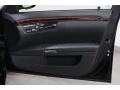 Black - S 550 4Matic Sedan Photo No. 11