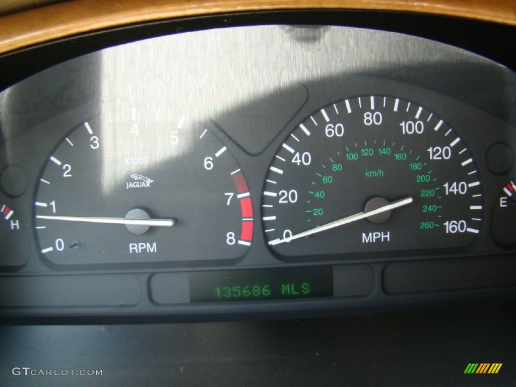 2001 Jaguar S-Type 4.0 Gauges Photo #65100489