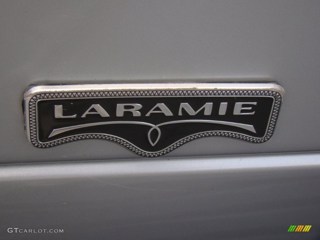 2005 Ram 1500 Laramie Quad Cab 4x4 - Bright Silver Metallic / Dark Slate Gray photo #34