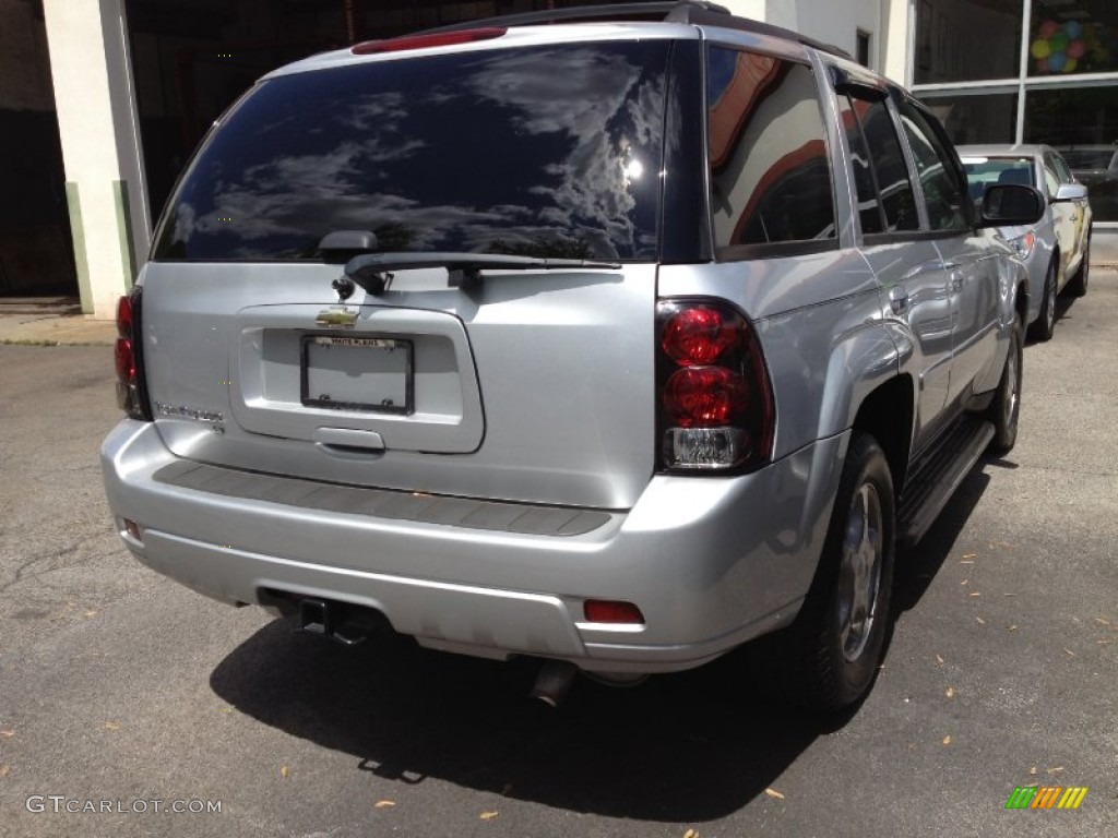 2009 TrailBlazer LT - Silver Ice Metallic / Gray photo #8