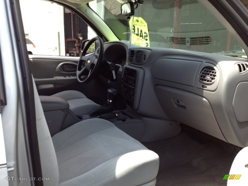 2009 TrailBlazer LT - Silver Ice Metallic / Gray photo #13