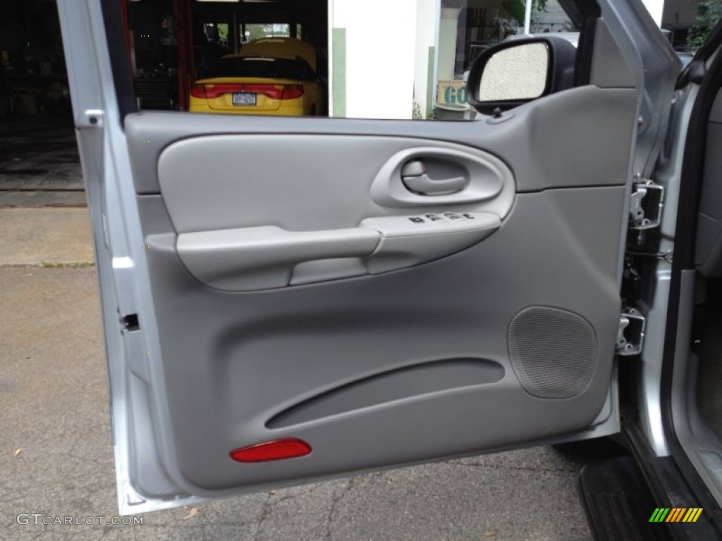 2009 TrailBlazer LT - Silver Ice Metallic / Gray photo #15