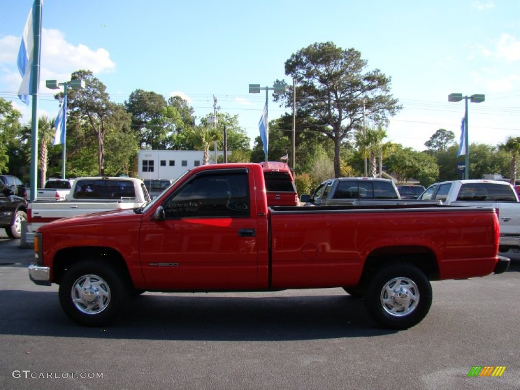 2000 Sierra 2500 SL Regular Cab - Fire Red / Graphite photo #5