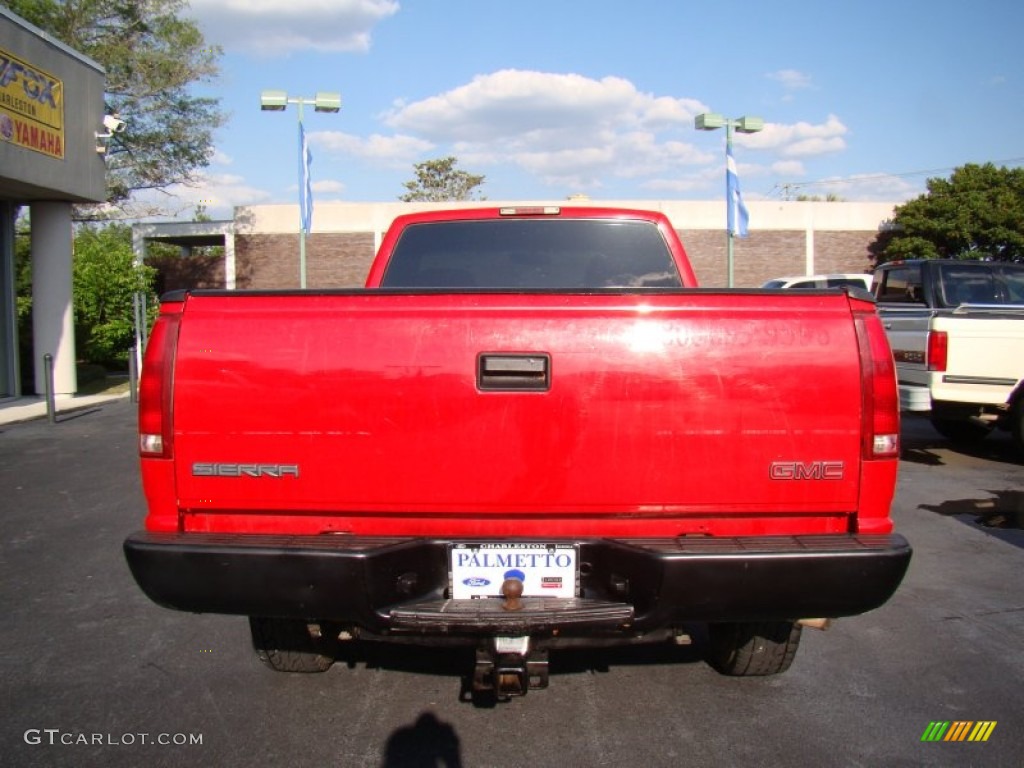 2000 Sierra 2500 SL Regular Cab - Fire Red / Graphite photo #7