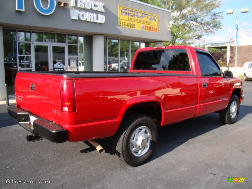 2000 Sierra 2500 SL Regular Cab - Fire Red / Graphite photo #8