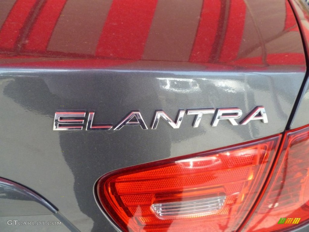 2009 Elantra GLS Sedan - Carbon Gray / Gray photo #4