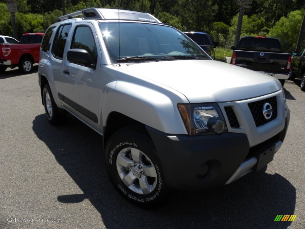 2012 Xterra S 4x4 - Brilliant Silver / Gray photo #1