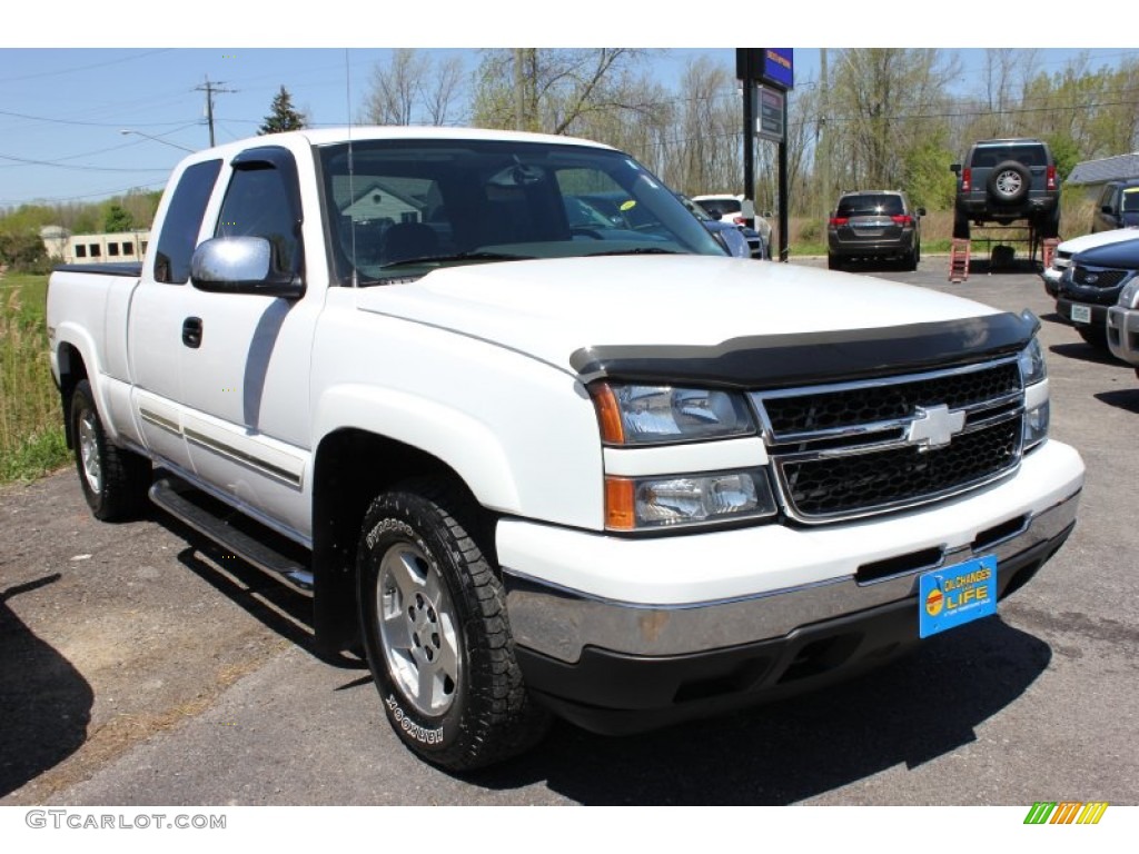 2007 Silverado 1500 Classic LT  Z71 Crew Cab 4x4 - Summit White / Dark Charcoal photo #1