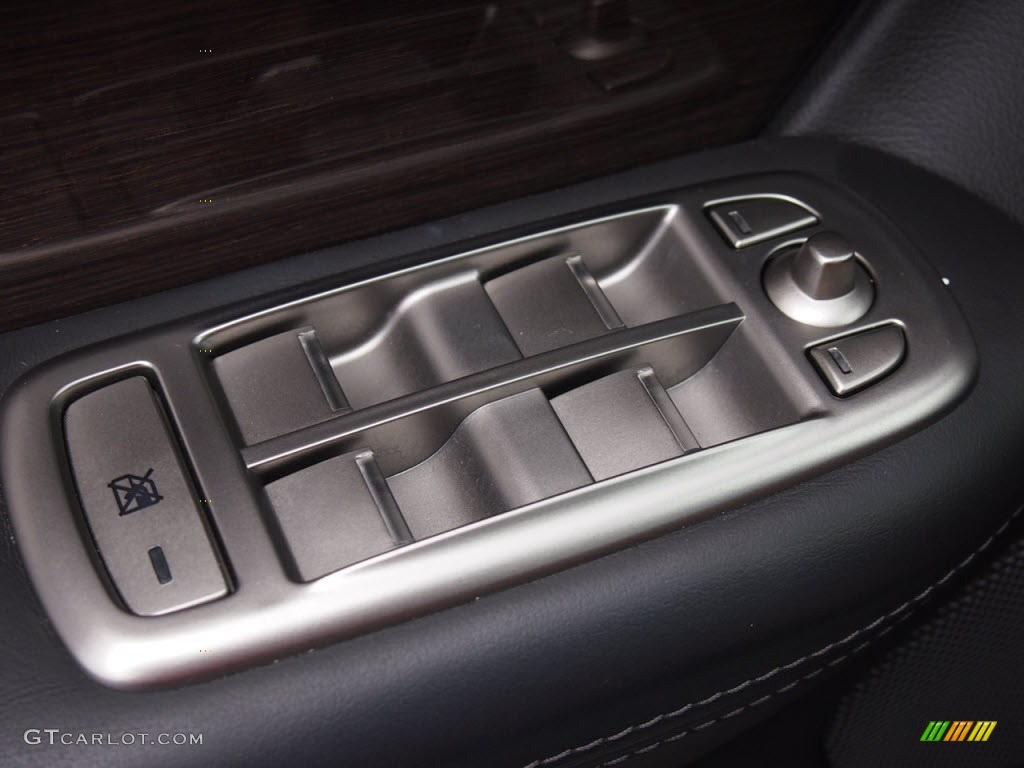 2010 Jaguar XF XF Supercharged Sedan Controls Photo #65110301