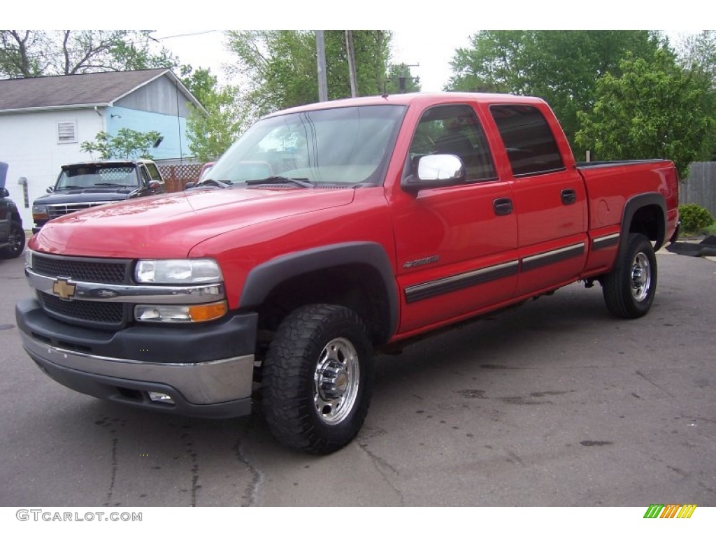 2001 Silverado 2500HD LT Crew Cab - Victory Red / Tan photo #1