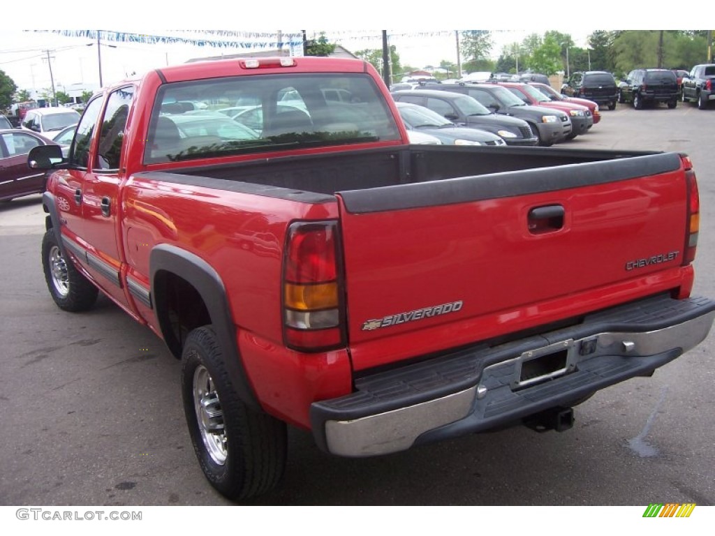 2001 Silverado 2500HD LT Crew Cab - Victory Red / Tan photo #2