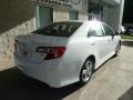 Super White - Camry SE Photo No. 2