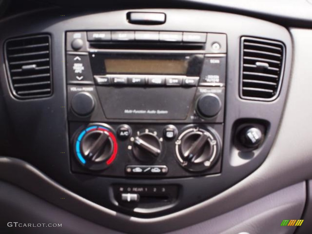 2006 MPV LX - Strato Blue Mica / Gray photo #12